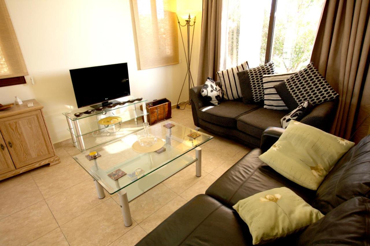 Amathousia Villa With Private Pool And Sea View Pissouri Exterior foto