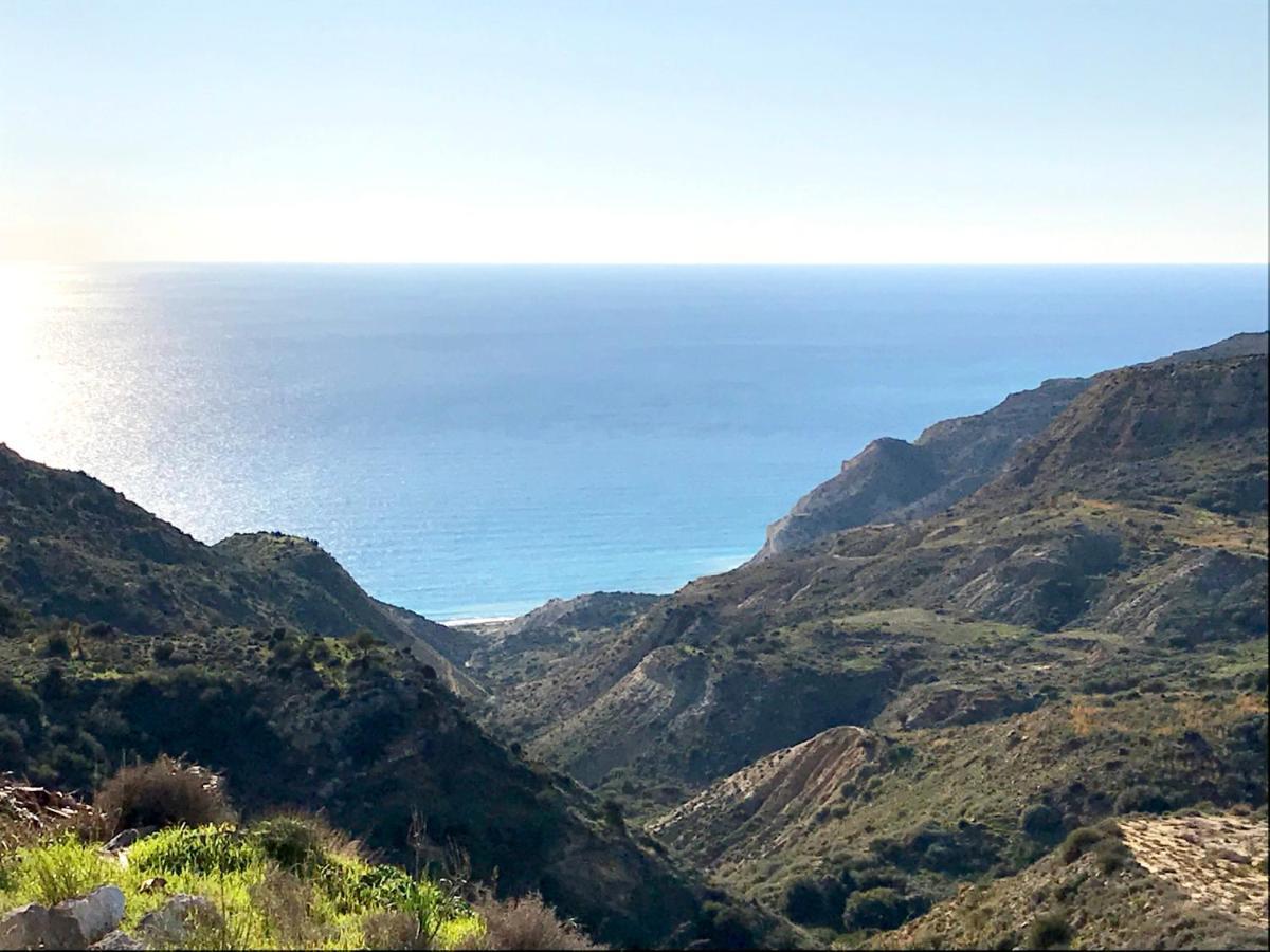 Amathousia Villa With Private Pool And Sea View Pissouri Exterior foto
